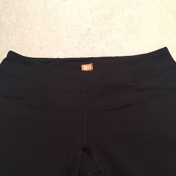 LUCY POWER COMPRESSION FLARE CROPPED LEGGINGS - Picture 3 of 6